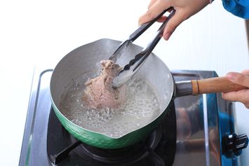 Garpu dan Sendok Bisa Bikin Cepat Empuk Daging, Ini Penjelasan Dosen IPB