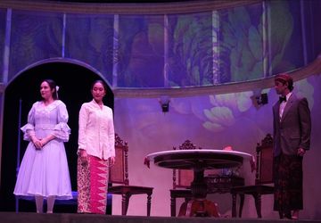 Pementasan Teater Bunga Penutup Abad Hadir dengan Konsep Baru yang Lebih Segar
