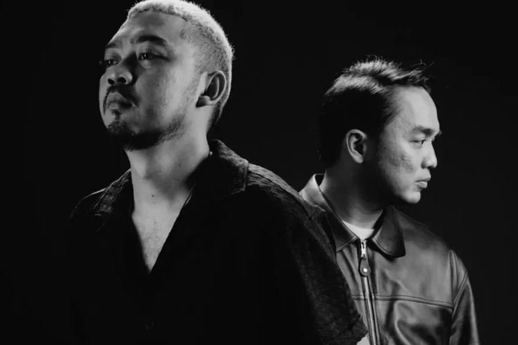 Lirik Lagu Sambung - Pamungkas Feat. Dipha Barus